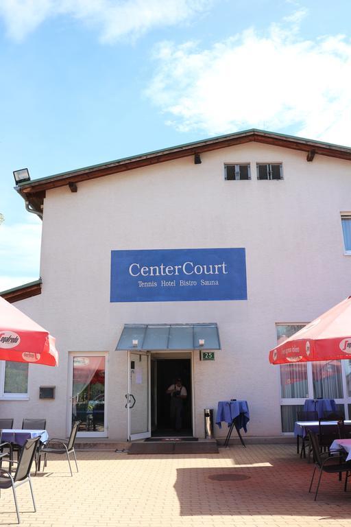 CenterCourt Hotel Graz Buitenkant foto